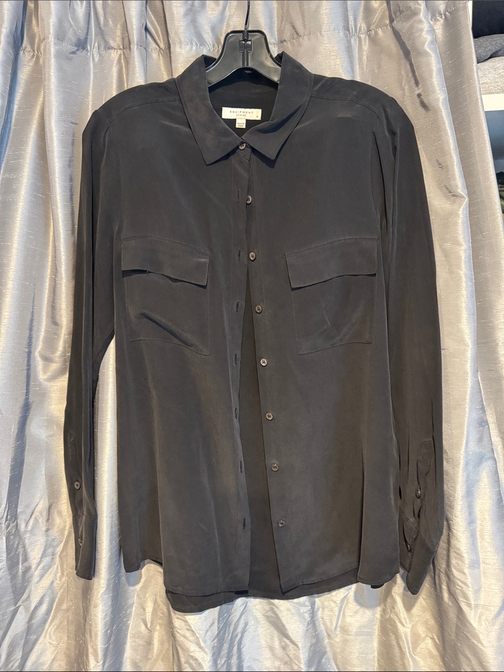 Equipment Black Button-Down Silk Shirt size Medium